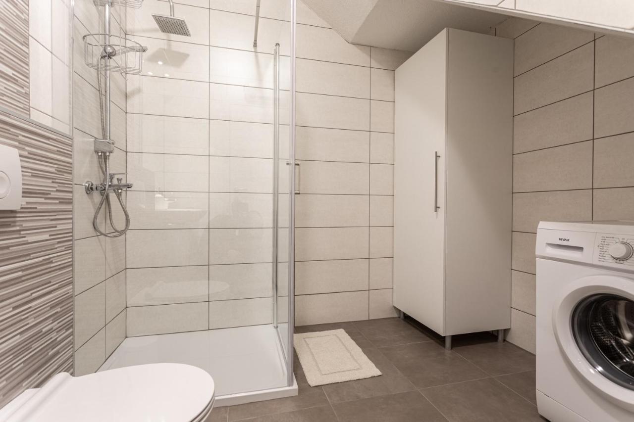 Milohnici Villa Elm מראה חיצוני תמונה