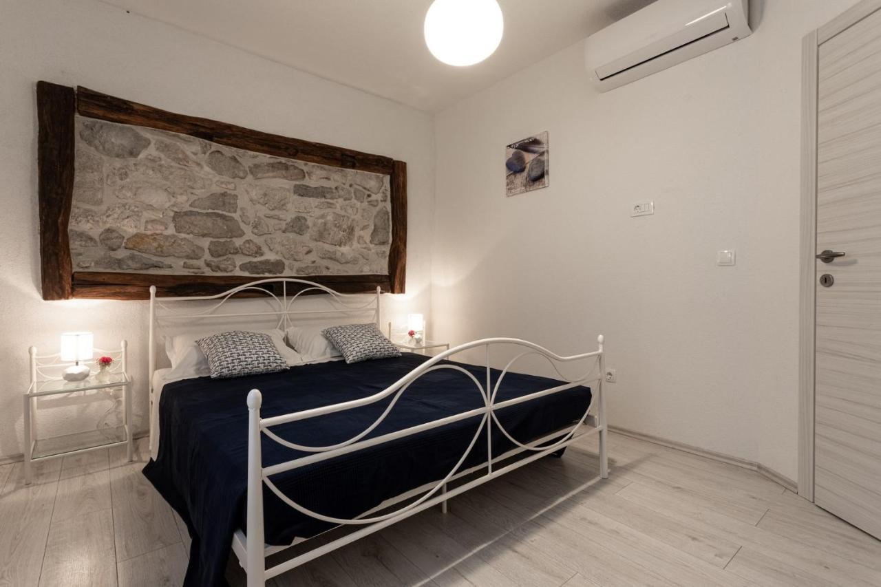Milohnici Villa Elm מראה חיצוני תמונה