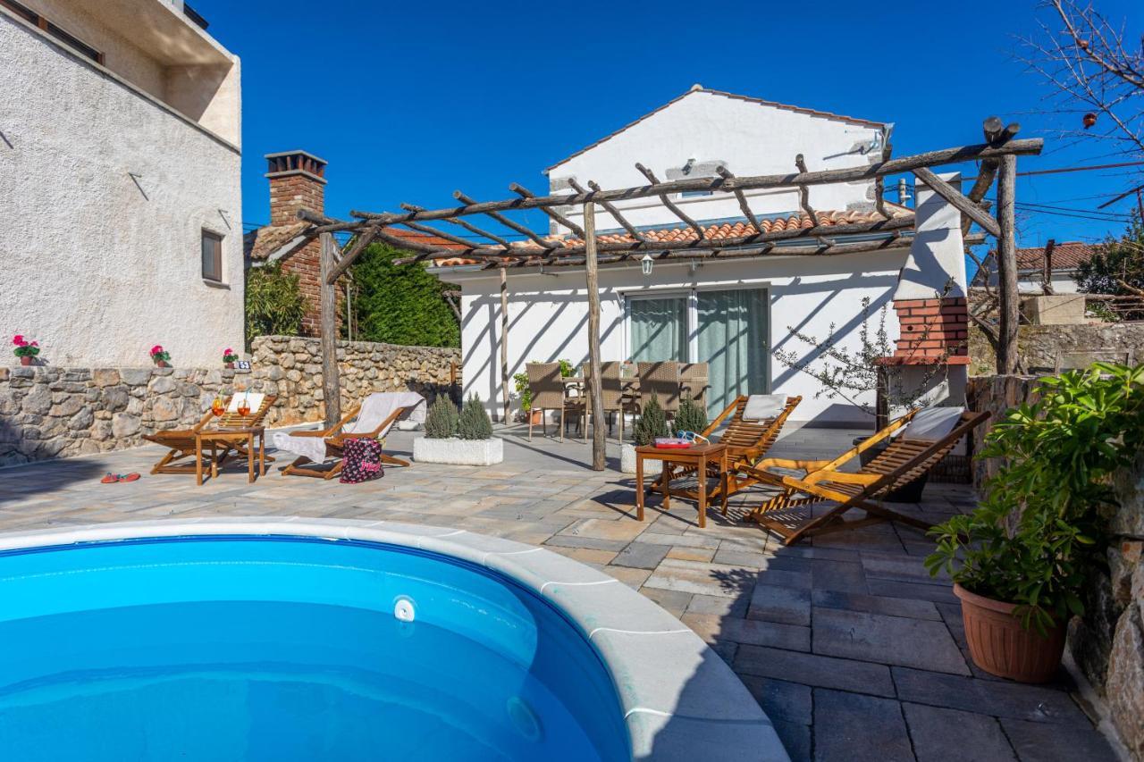 Milohnici Villa Elm מראה חיצוני תמונה